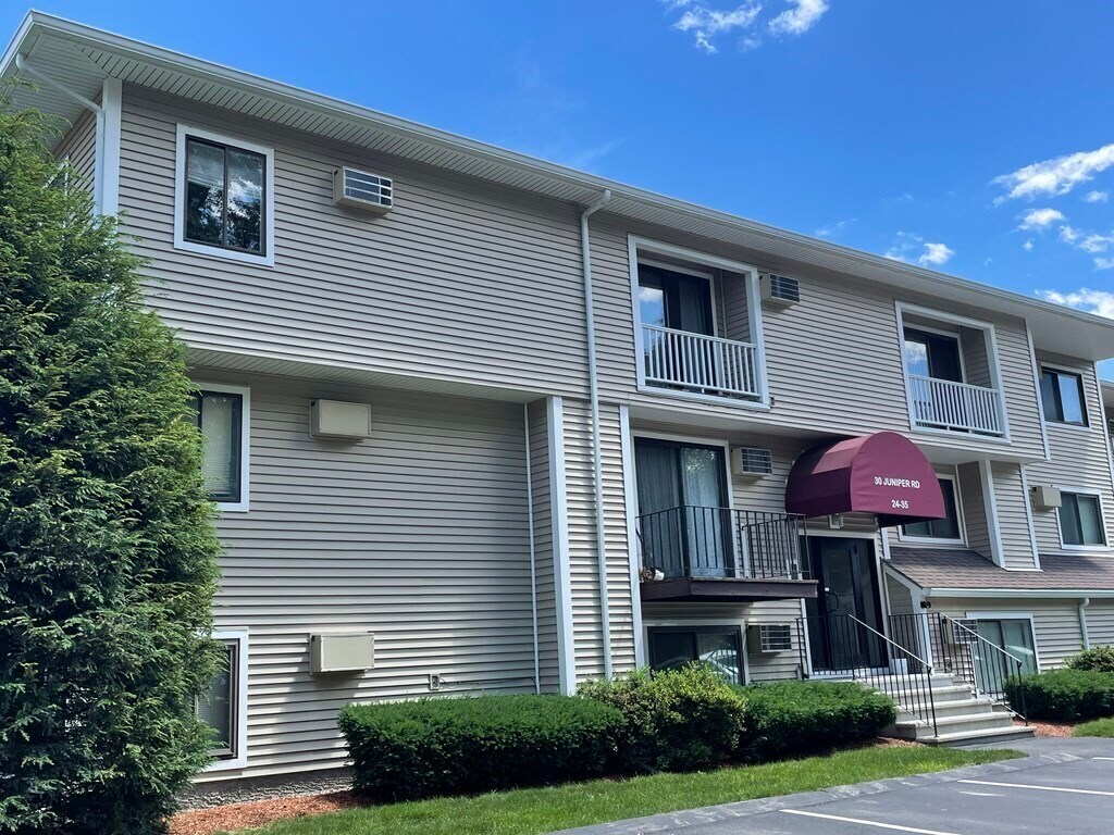 30 Juniper Rd Unit 33, North Attleborough, MA 02760 Condo for Rent in