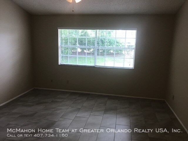 Foto del edificio - 1037 Wentworth Ct