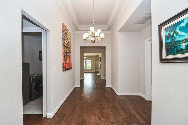 Building Photo - 27419 Tintara Ln