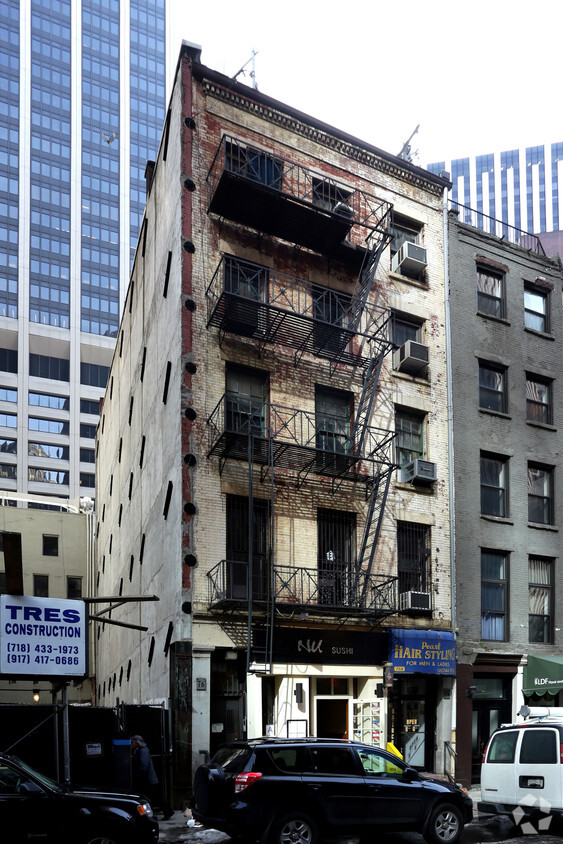 Primary Photo - 76 Pearl St