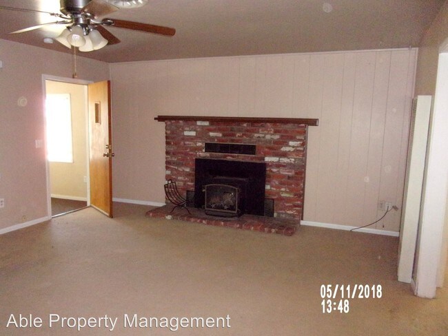 Foto del edificio - 3 br, 2 bath House - 8109 Worthington Street