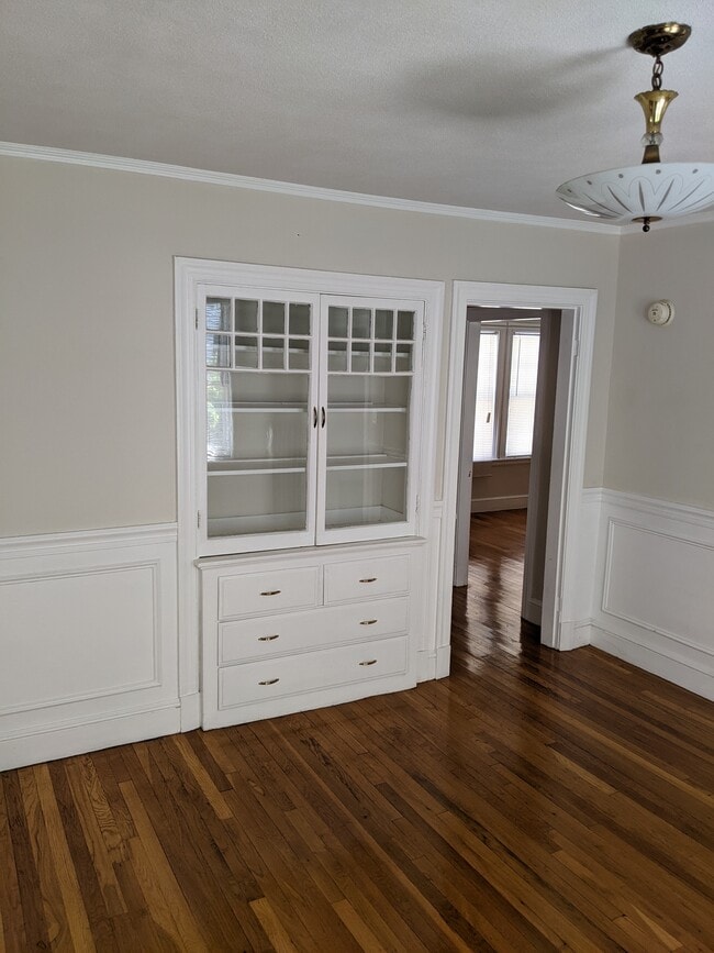 Formal Diningroom or home office - 145 School St