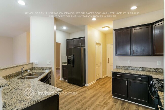 Foto del edificio - 3700 Morman Springs Ln