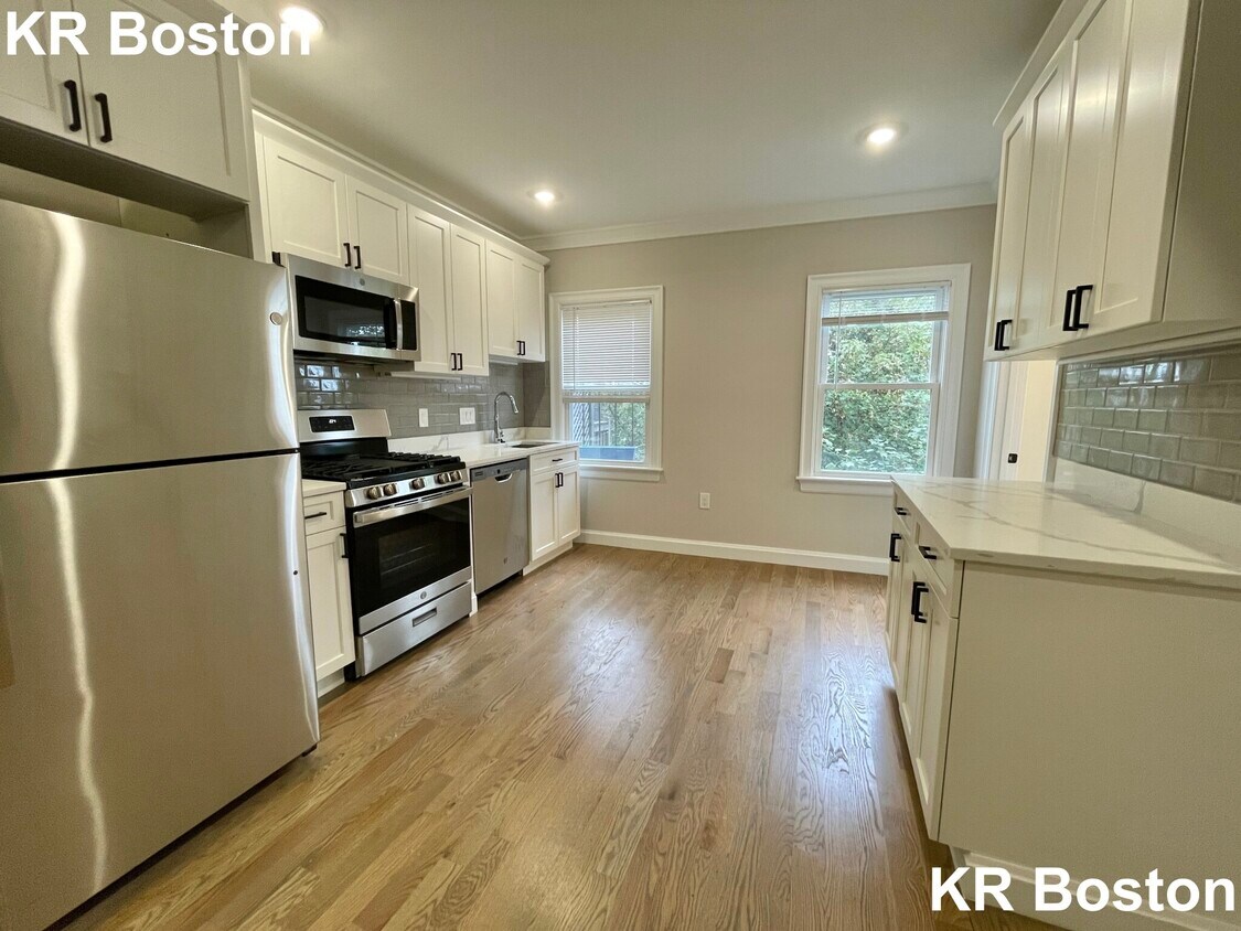 40 Sheridan St Unit 1, Boston, MA 02130 40 Sheridan St Boston, MA