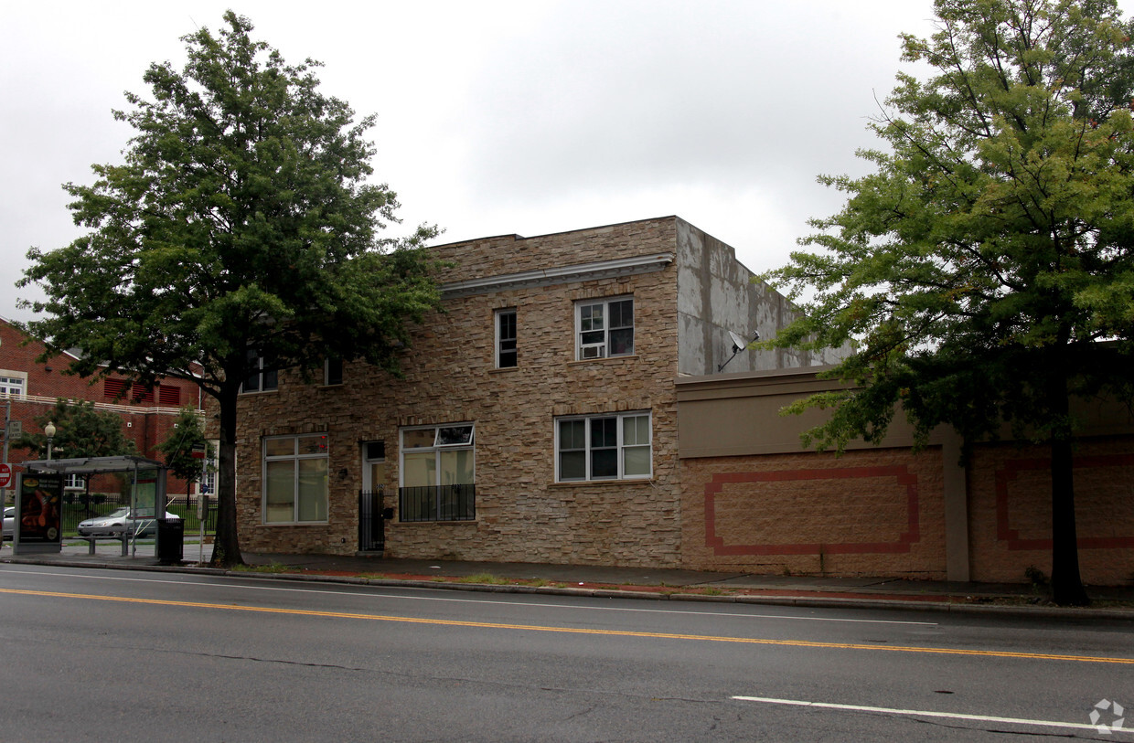 Building Photo - 5627-5631 Georgia Ave NW