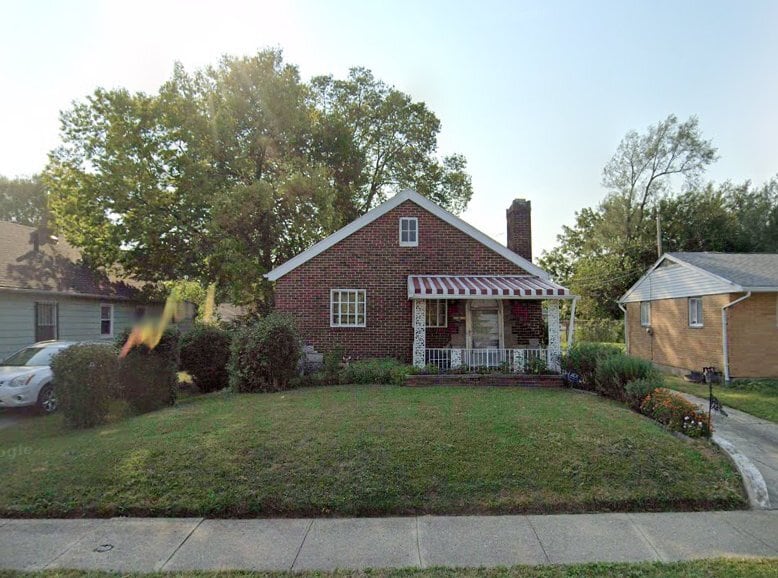 Foto principal - 921 Dennison Ave