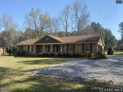 Foto principal - 1841 Rays Church Rd