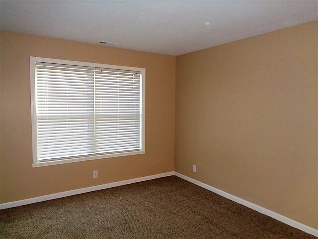 Foto del edificio - 1226 Burr Oak Ct