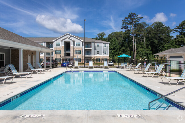 Piscina - Tranquility at Griffin Apartments