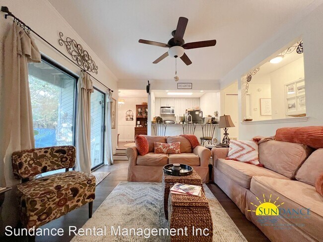 Foto del edificio - 2 br, 1 bath House - 124 Elm Avenue 3B
