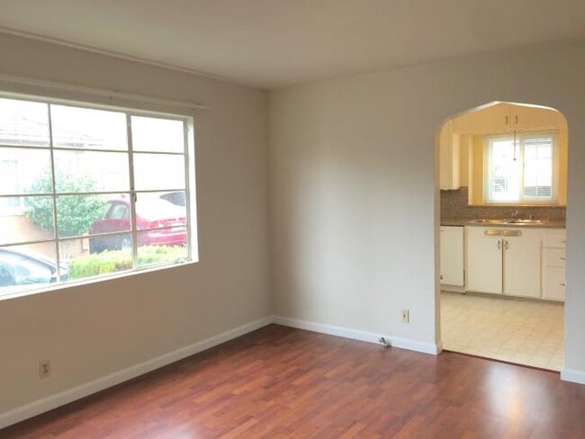 Building Photo - 2 bedroom in Mountain View CA 94041