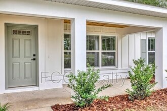 Building Photo - 6551 Hemlock Rd