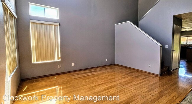 Foto del edificio - 3 br, 2 bath House - 305 Oakview Dr