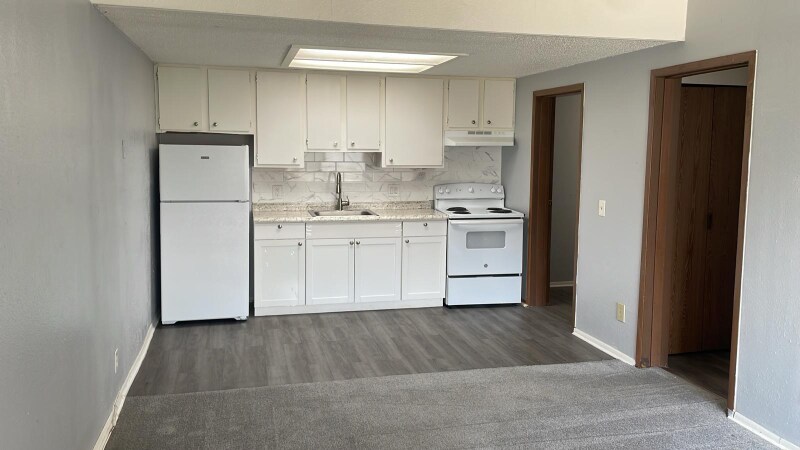 Foto principal - 33305 Ryan Dr