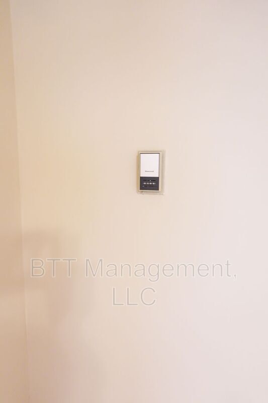 Foto del edificio - 8311 Garland Ave