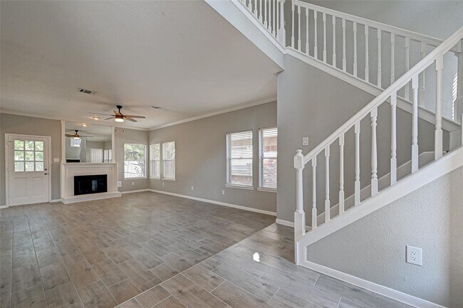 Building Photo - 14506 Circlewood Way