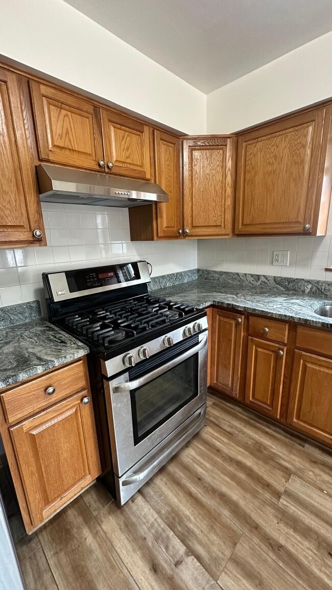 Foto del edificio - 7177 W Addison St