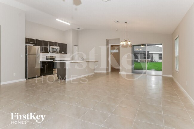 Foto del edificio - 873 SW Saltonstall Terrace