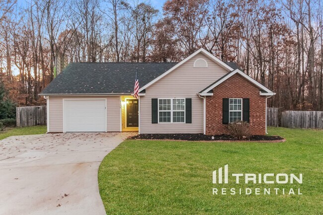Building Photo - 2530 Hemby Woods Drive Charlotte NC