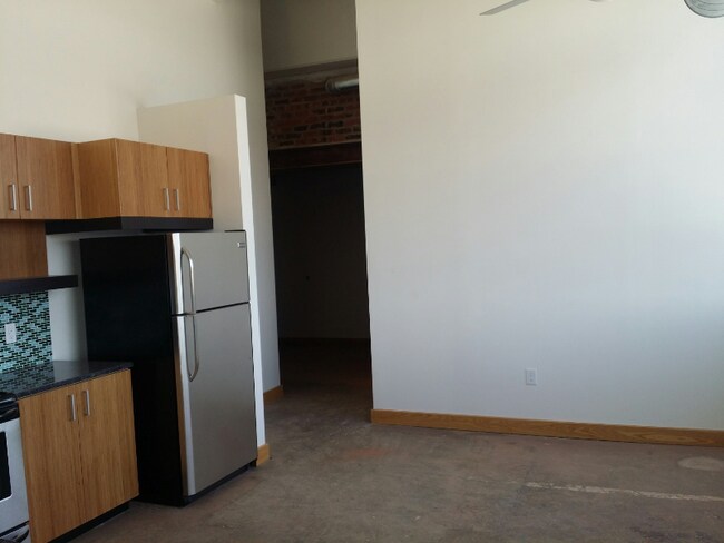 Foto del edificio - 900 Terminal Pl