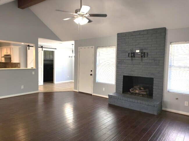 Foto del edificio - 16306 Congo Ln