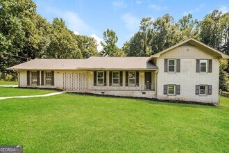 Building Photo - 1716 Regency Pl