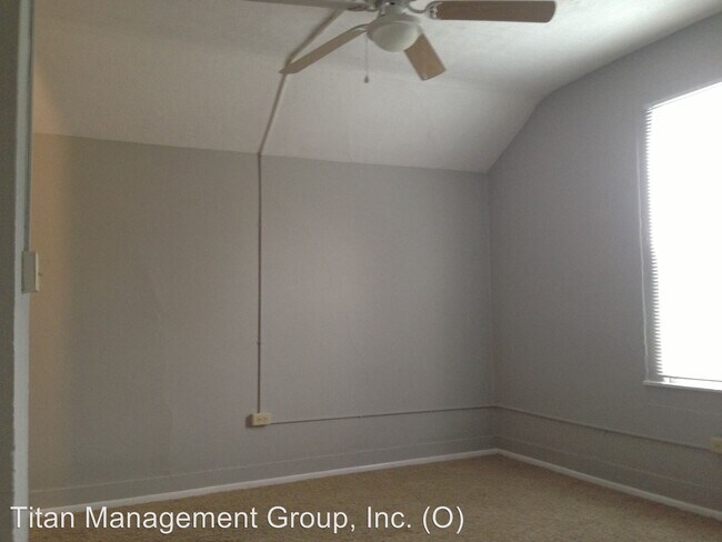 Foto del edificio - 1026-1028 N 8th St