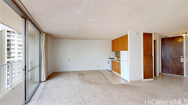 Building Photo - 750 Amana St