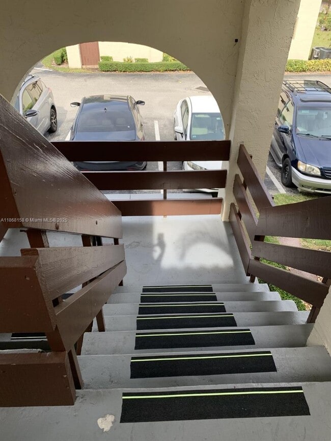 Foto del edificio - 9070 SW 125th Ave