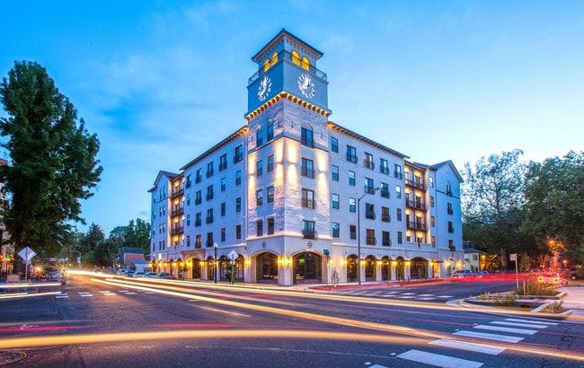 Building Photo - Legado de Ravel