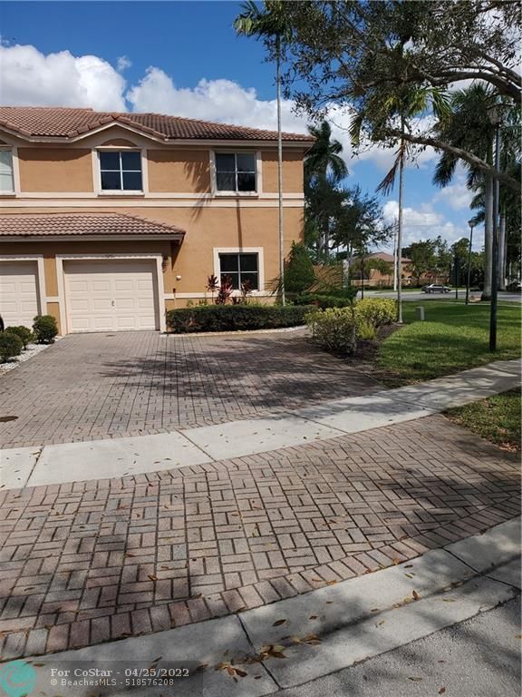 Foto del edificio - 2251 NW 99th Way