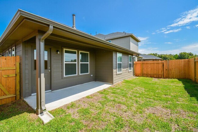 Foto del edificio - 4231 Helmside Ln