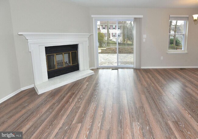 Foto del edificio - 273 Kings College Ct