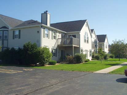 Building Photo - River Park Meadows