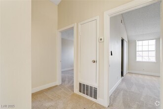Building Photo - 7237 Chesterton Dr