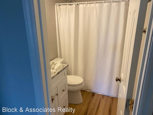 Building Photo - 4 br, 2.5 bath House - 6019 Bramblewood Drive