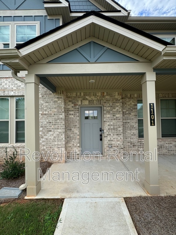 Building Photo - 1101 Gilbert Ct
