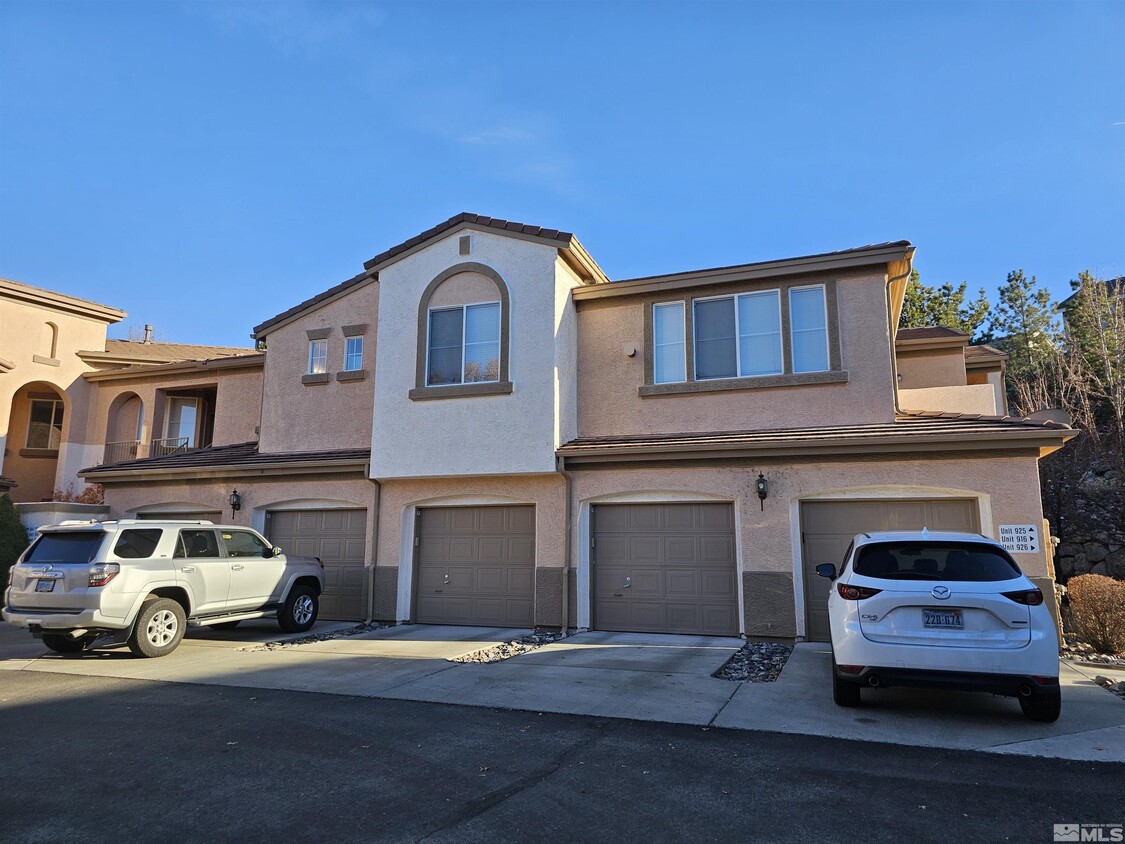 Foto principal - 6090 Ingleston Dr