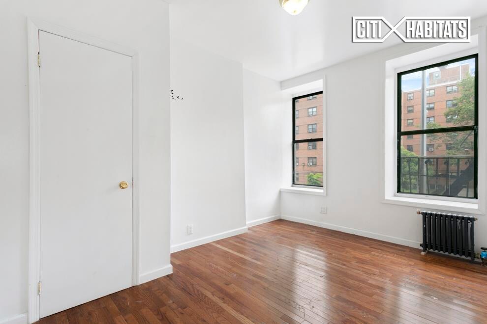 Foto del edificio - 204 E 112th St