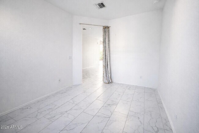 Building Photo - 2439 W Kowalsky Ln