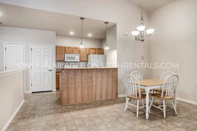 Foto del edificio - 1132 Canyon Meadow Dr