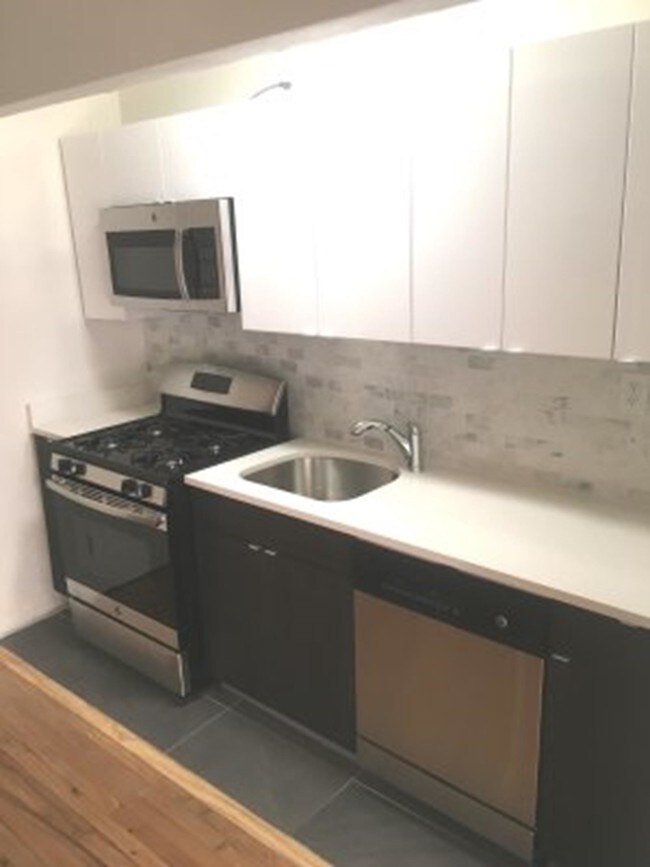 Building Photo - 34-34 77th Street