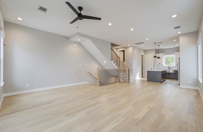Foto del edificio - 10914 Fire Creek Dr