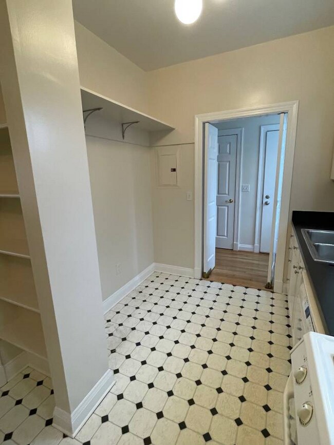 Foto del edificio - 3774 W St NW