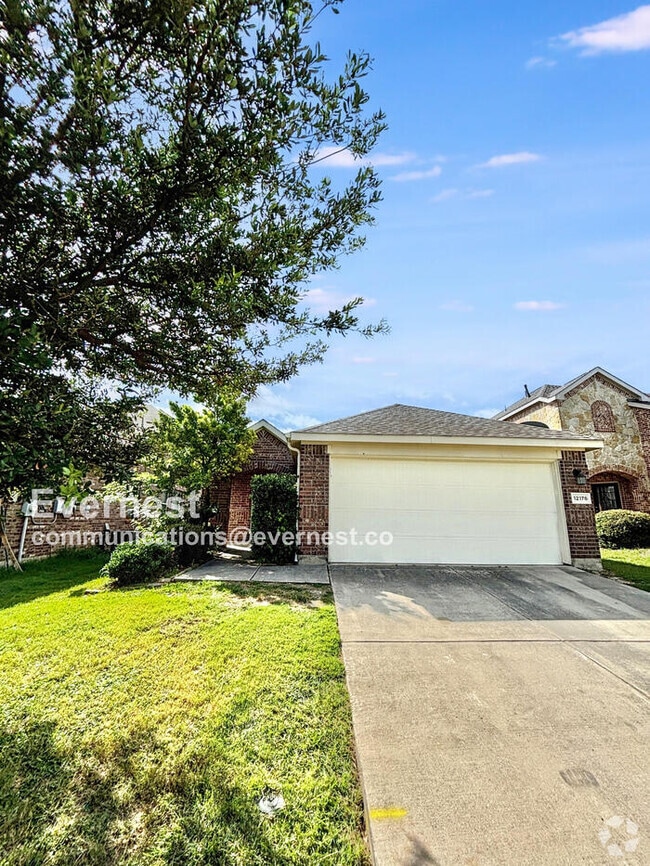 Building Photo - 12176 Walden Wood Dr