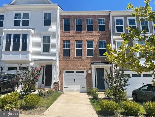 Foto del edificio - 419 Foxglove Way