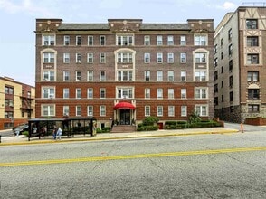 Building Photo - 6045 JFK Blvd E