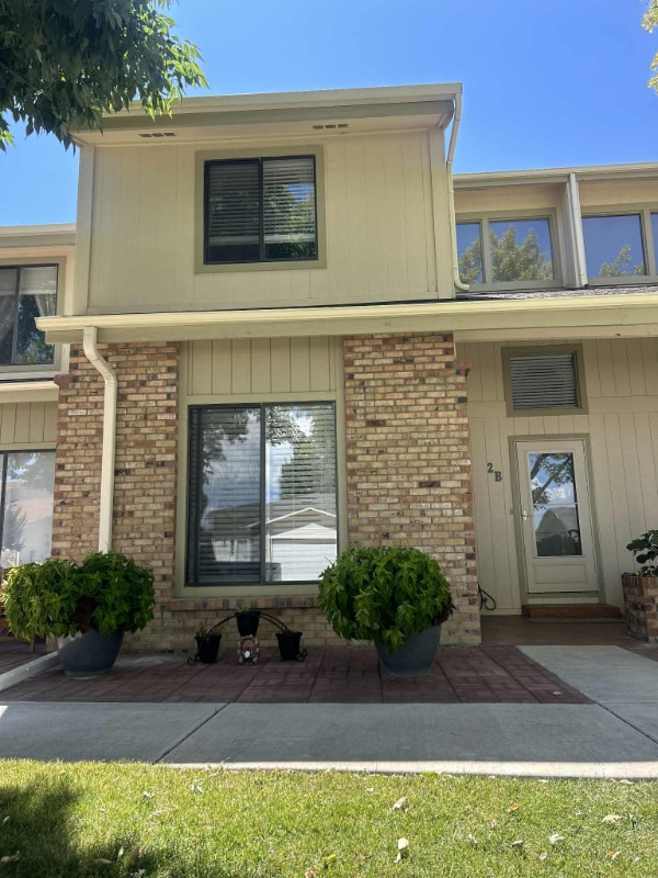 Building Photo - 2675 Springside Ct