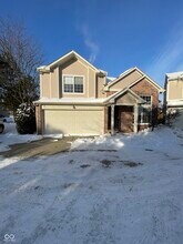 Building Photo - 612 Scotch Pine Dr