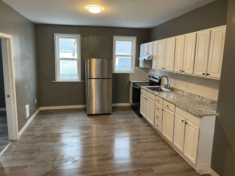 738 E Centre St, Mahanoy City, PA 17948 Room for Rent in Mahanoy City